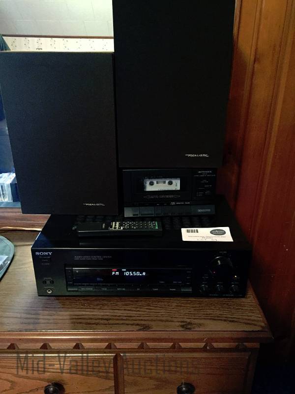 lot 89 image: Sony control center, Optimus cassette player and speakers