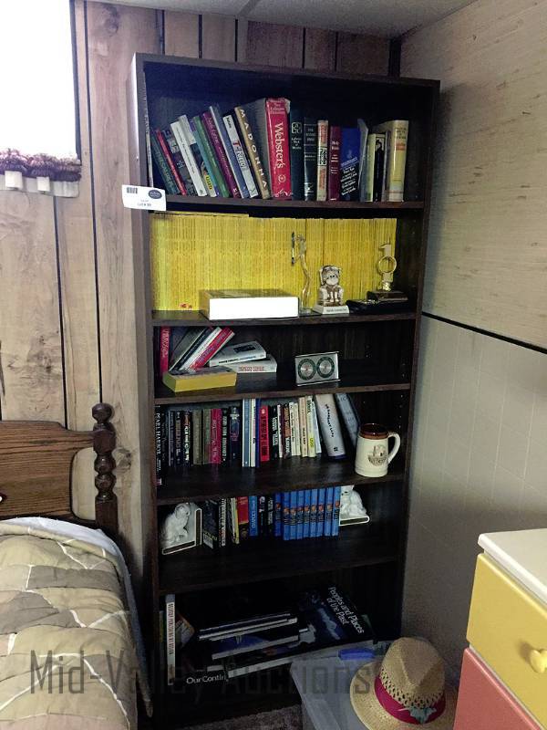 lot 99 image: Bookshelf