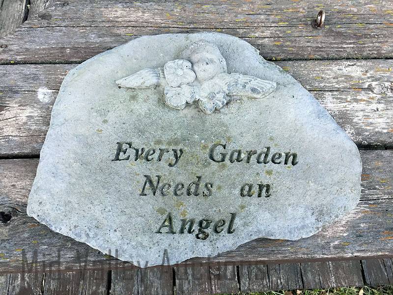lot 138 image: Every Garden Needs an Angel