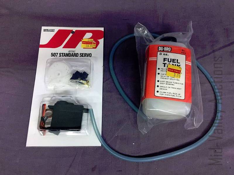 lot 148 image: Remote Control Airplane parts