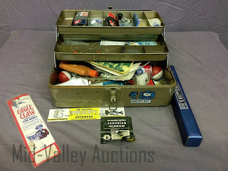 lot 164 image: Tan Mastercraft metal tackle box