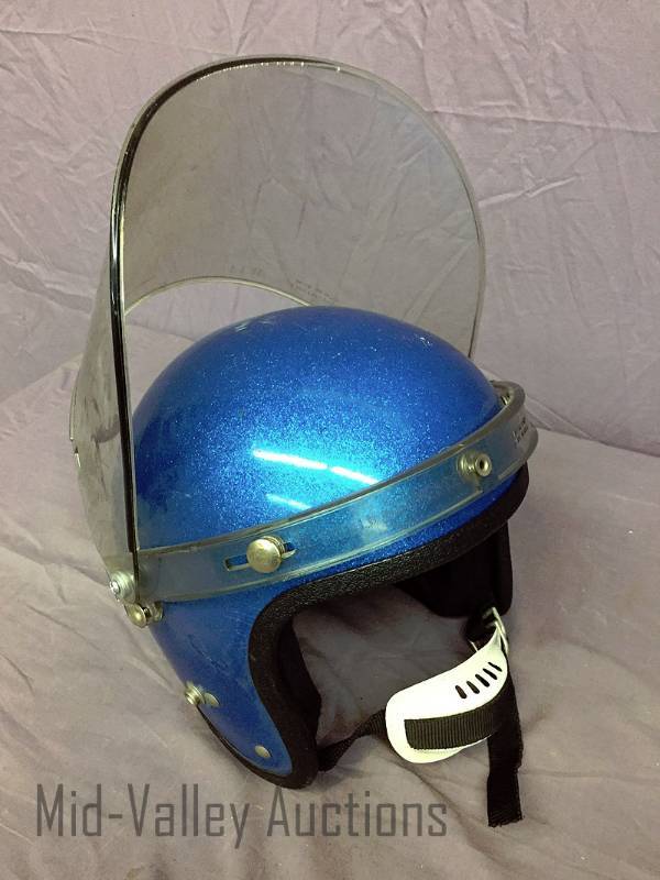 lot 167 image: Vintage blue helmet - Cycraft CY-1
