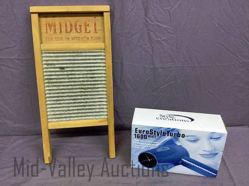 lot 225 image: Hair dryer & washboard