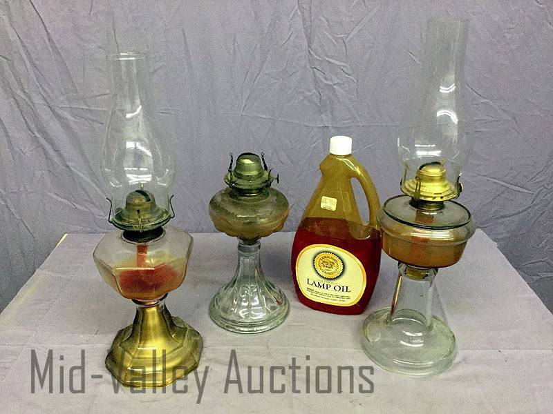 lot 228 image: 3 Oil Lamps