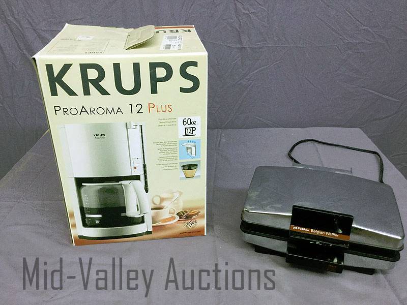 lot 229 image: Coffee and waffle maker