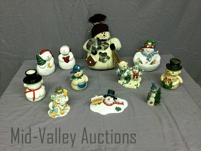 lot 259 image: Assorted Snowmen (11)