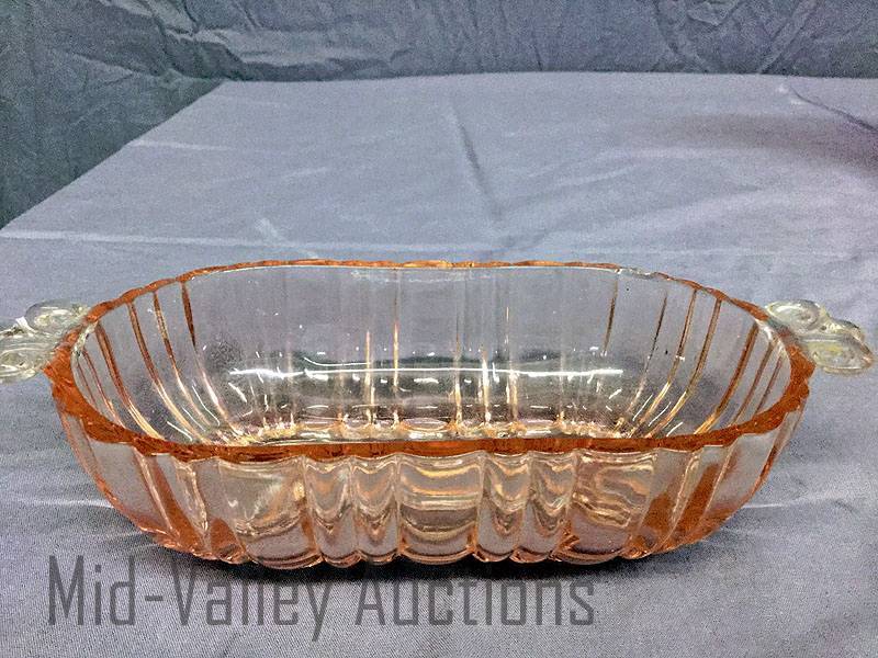 lot 274 image: Pink Glass
