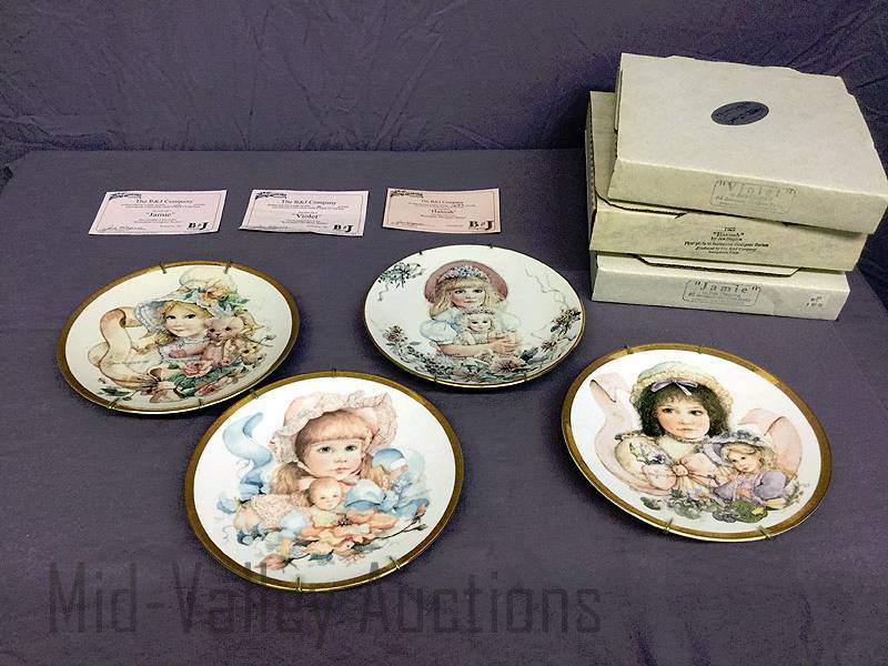 lot 282 image: Jan Hagara 4 Romantic Designer series plates