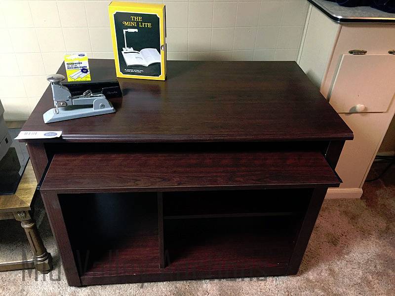 lot 332 image: Computer Desk, office and wall hangings