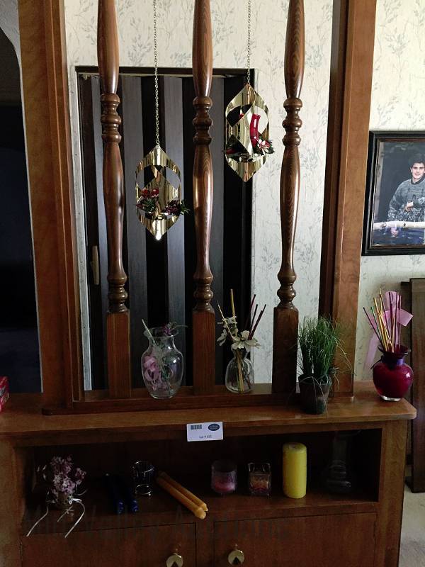lot 335 image: Hanging candles and other