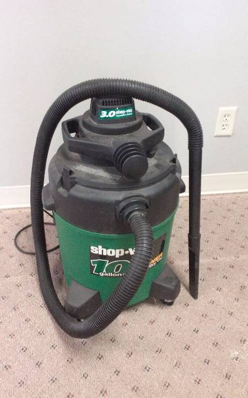lot 8 image: Shop Vac, 16 gallon