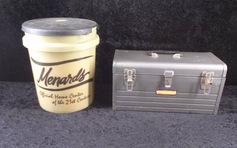 lot 12 image: Lot - Metal Toolbox and 5 Gal Pail Organizer