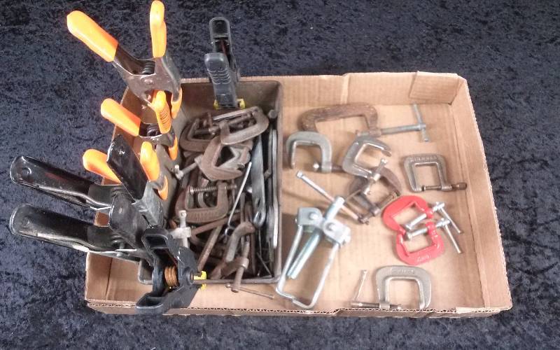 lot 14 image: Lot - Misc Clamps