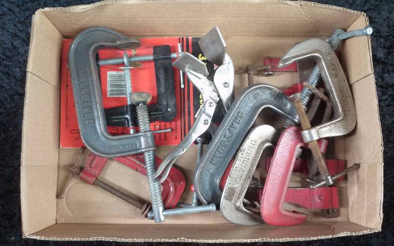 lot 15 image: Lot - Misc Clamps