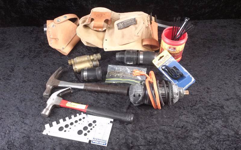 lot 33 image: Lot - Misc - Toolbelt, Hammers, Couplings, etc