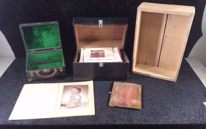lot 55 image: Lot - Wood Box wMusic, Wood Crate & Vintage Case wVelvet Liner