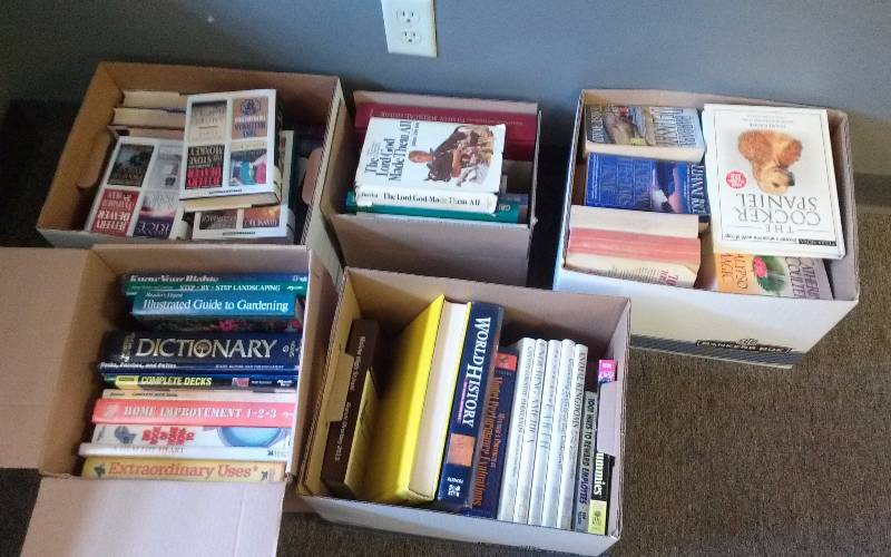lot 66 image: Lot -  Misc Books, DIY, Gardening, Fiction, Etc