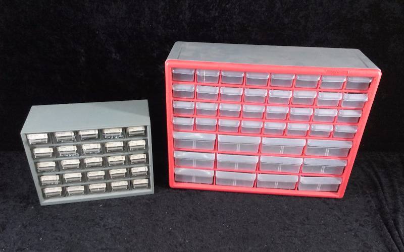 lot 93 image: Lot - Organizers, some content