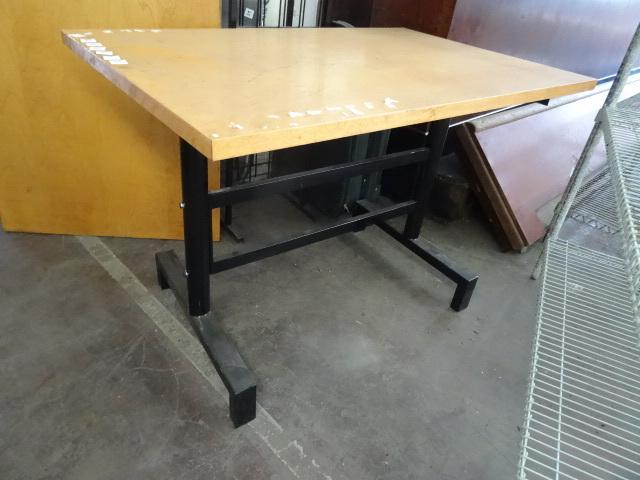 lot 30 image: Metal Table Base. 3 Piece.