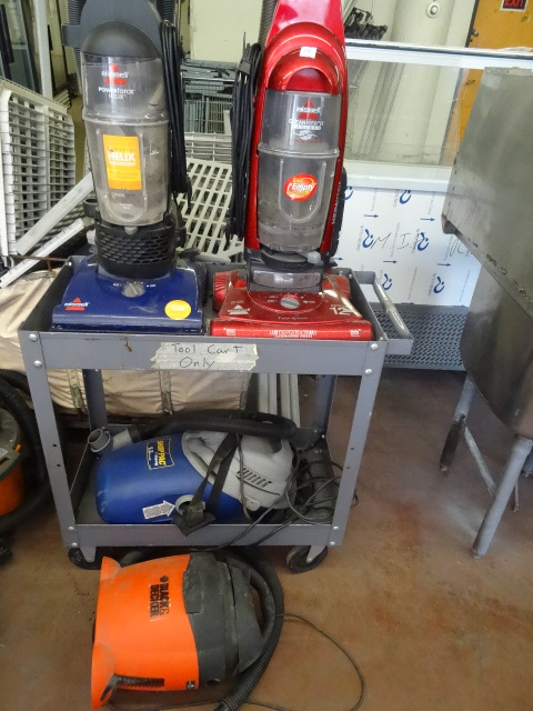 lot 59 image: 4 Vacuum Cleaners. Cart Not Included
