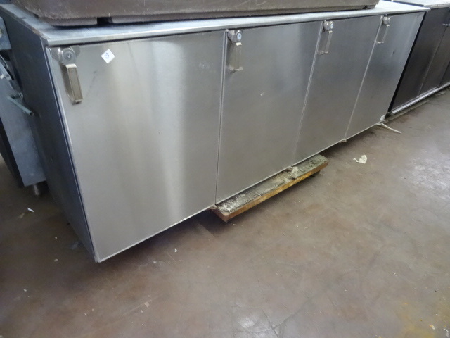 lot 73 image: 4 Door Back Bar Cooler.