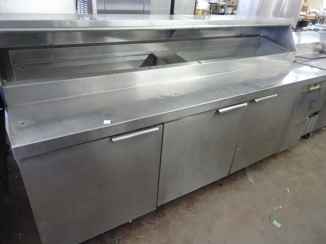 lot 100 image: Wrapped Rail Refrigerated Prep Station.