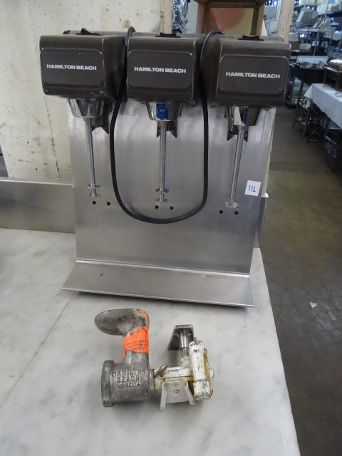lot 112 image: Hamilton Beach 4 Head Malt Mixing Station.