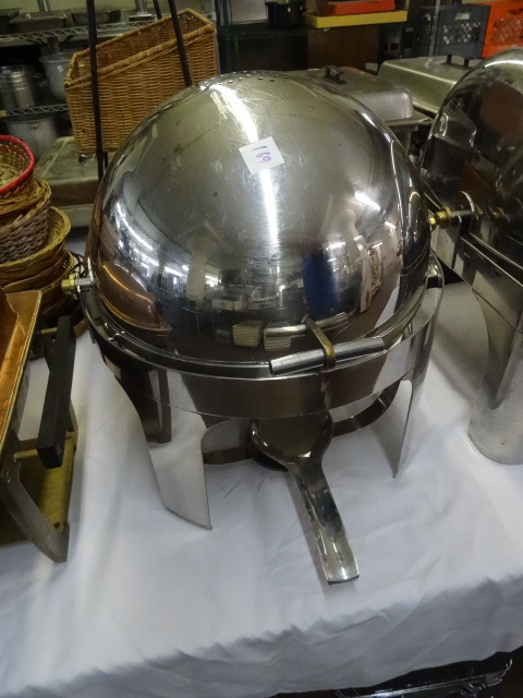 lot 169 image: Roll Top Chaffing Pans