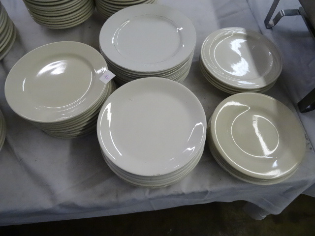lot 194 image: Misc Plates