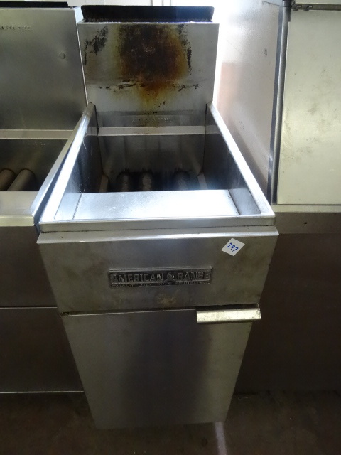 lot 297 image: American Range Natural Gas Deep Fryer