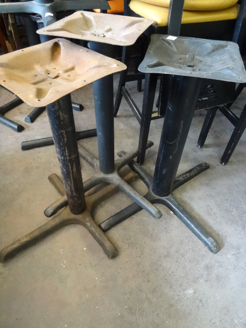 lot 319 image: 3 Metal Table Bases 28