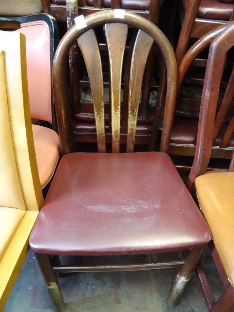 lot 322 image: 6 Wood Framed Restaurant Chairs