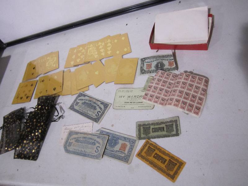 lot 58 image: Lot of cigar coupons and vintage st...