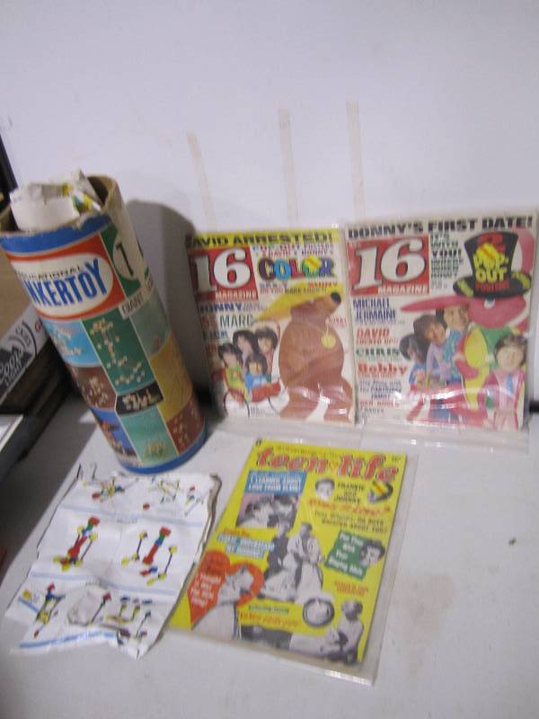 lot 63 image: Vintage kids magazines and Tinkert...