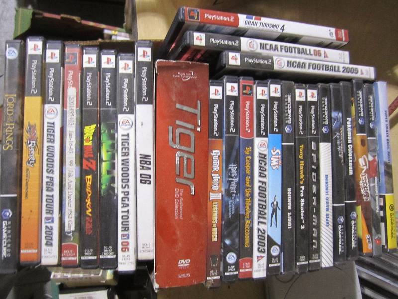 lot 111 image: Lot of Playstation 2 games...