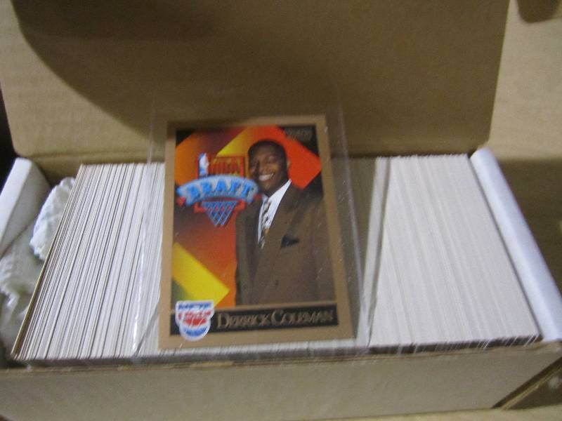 lot 140 image: Box marked 1990 - 91 Skybox complet...