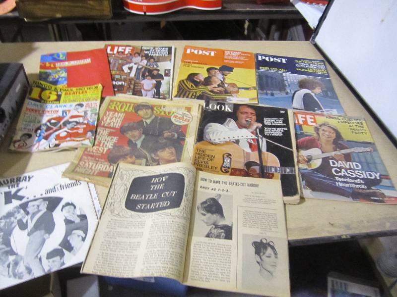 lot 174 image: Lot of Beatles magazines and music ...