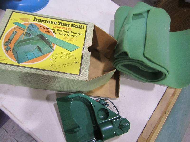 lot 227 image: Vintage golf practice ball return...