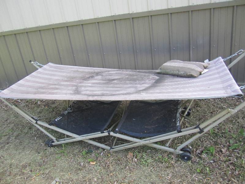 lot 310 image: Lounging hammock on frame...