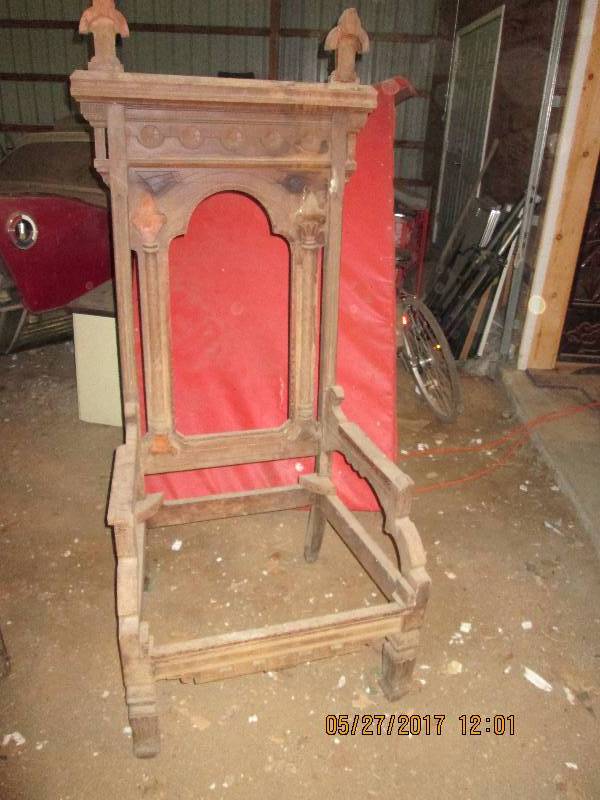 lot 8 image: Oversize wood chair frame, stands a...