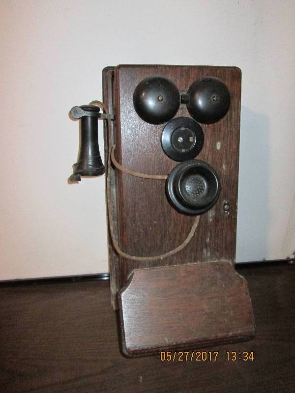 lot 30 image: Antique telephone...