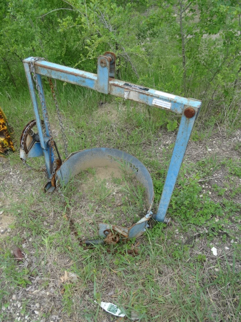 lot 6 image: Morse Barrel Roller, 500 lb capacit...