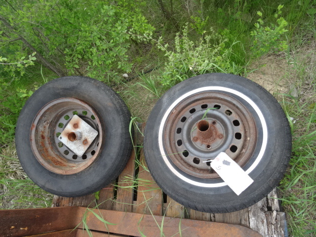 lot 5 image: pair of 14 Dock Wheels...