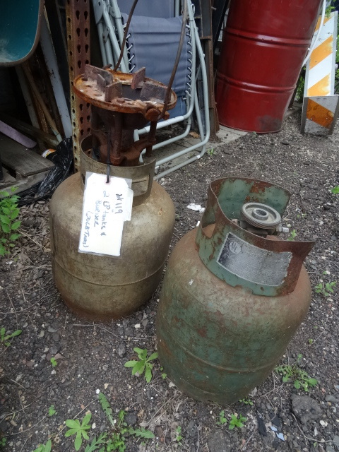 lot 119 image: 2 20 lb LP tanks, old design w bur...