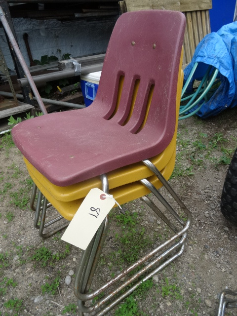 lot 81 image: Virco chairs, Los Angeles, 3 chairs...