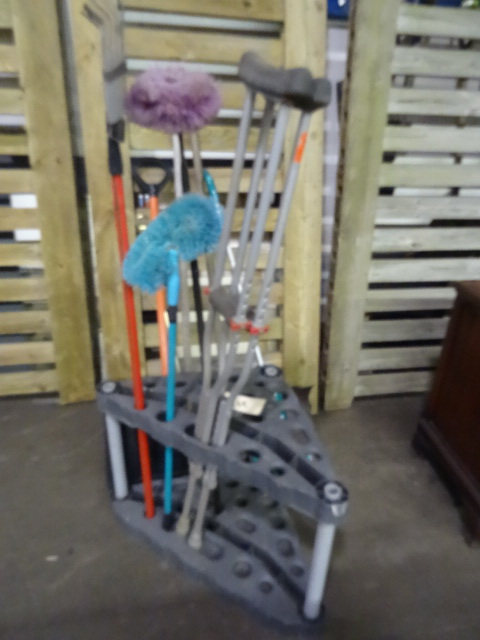 lot 188 image: Rubbermaid Tool Organizer, Swifter,...