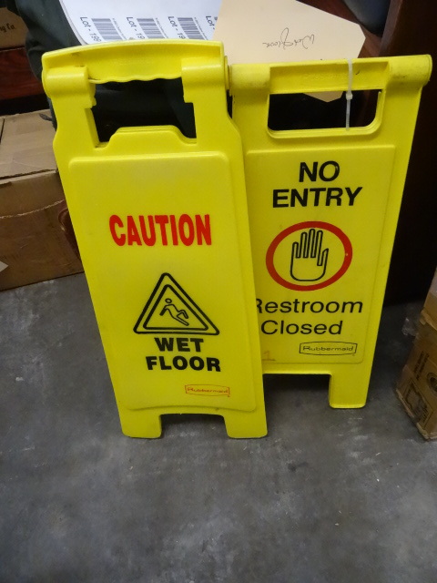 lot 189 image: Wet Floor Signs, pair...