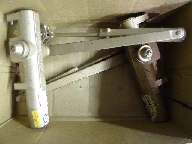 lot 74 image: Corbin 100 Series Industrial Door C...