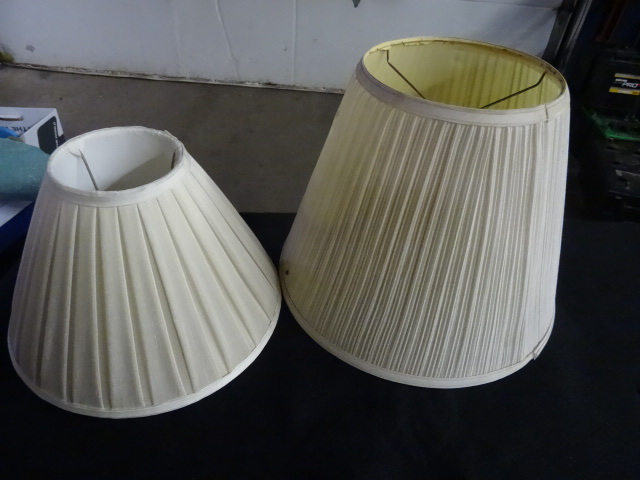 lot 42 image: Vintage Lamp Shades...