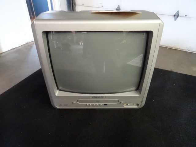 lot 210 image: Magnavox Portable 13 TVDVD, Model...